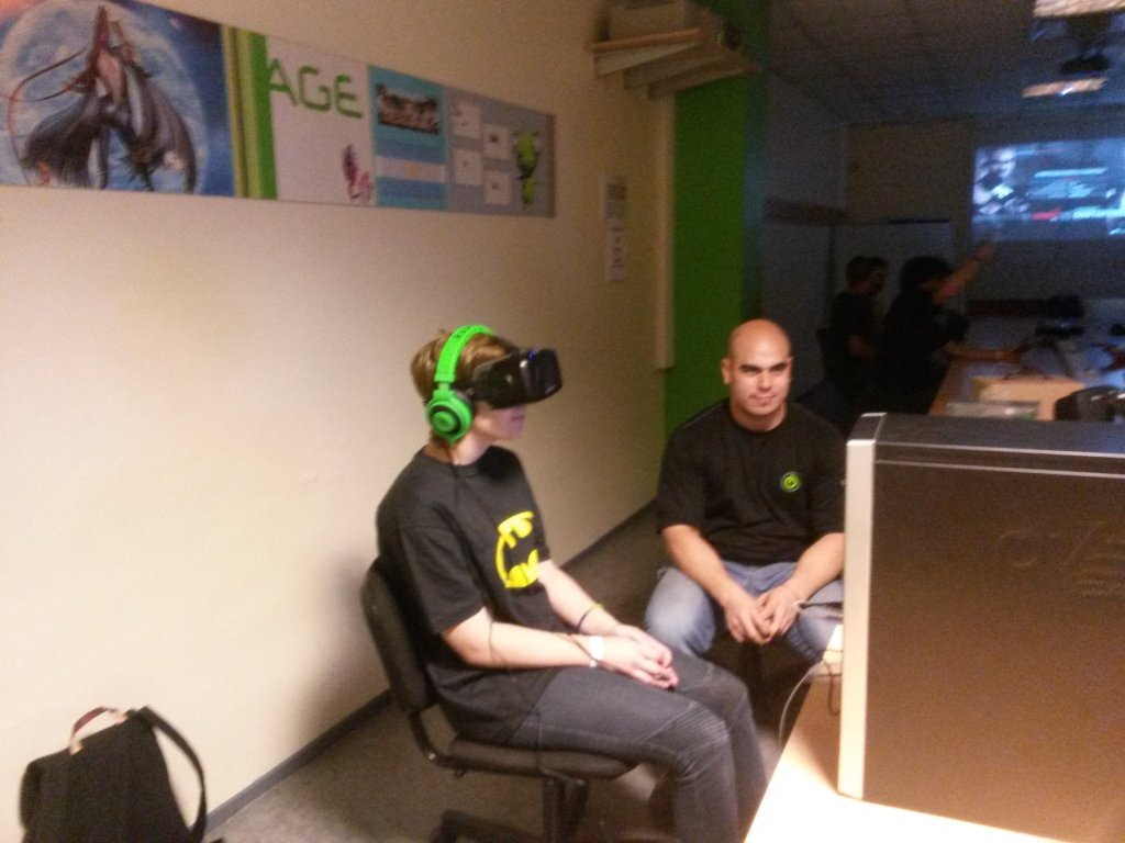 Durante el evento se podia probar el Oculus Rift de manera gratuita 